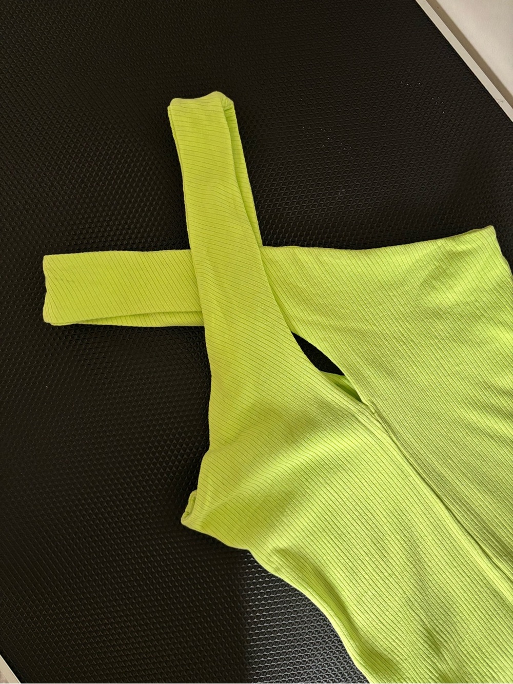 ASTR the Label Priya Bodysuit — Lime Green — Size Small